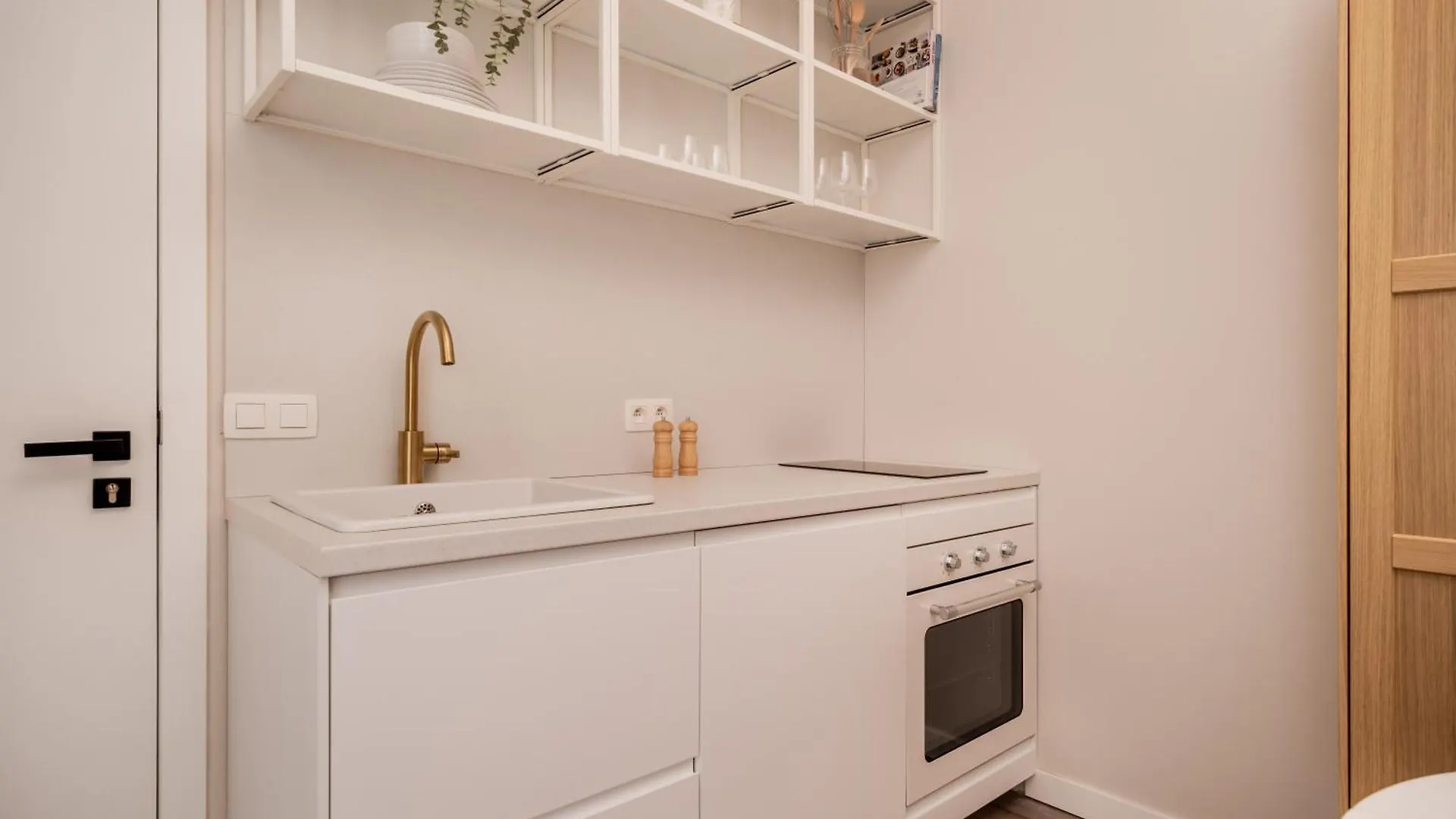 Belgem Apartment Antwerp